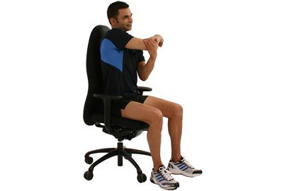 Dehnungsübung zu Hause Fitness Fitness Schultern Dehnen